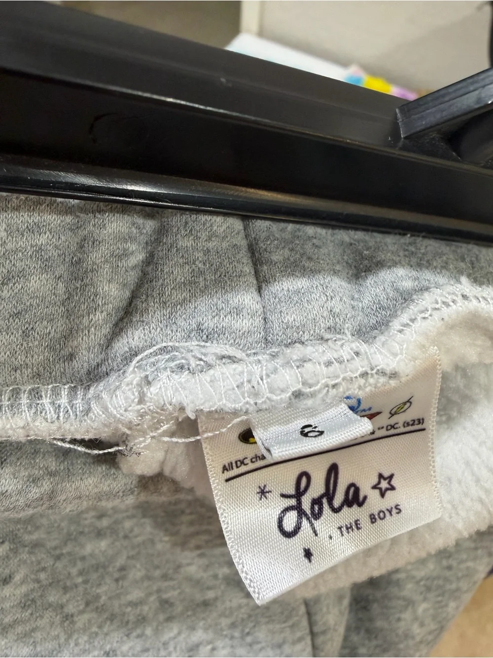 Lola + The Boys Wonder Woman Grey Sequin Jogger Pant Size 6